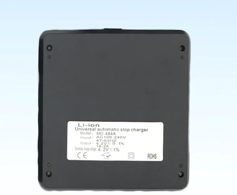 Smart Li-ion Charger 3.7V Universal Slots - USA