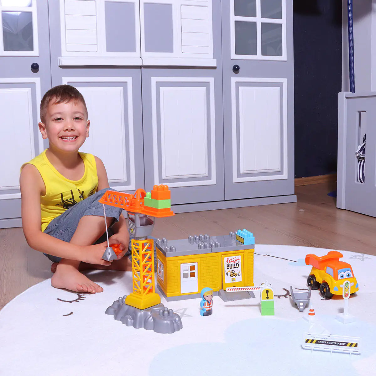 Ogi Mogi 44-Piece Builder's Playset