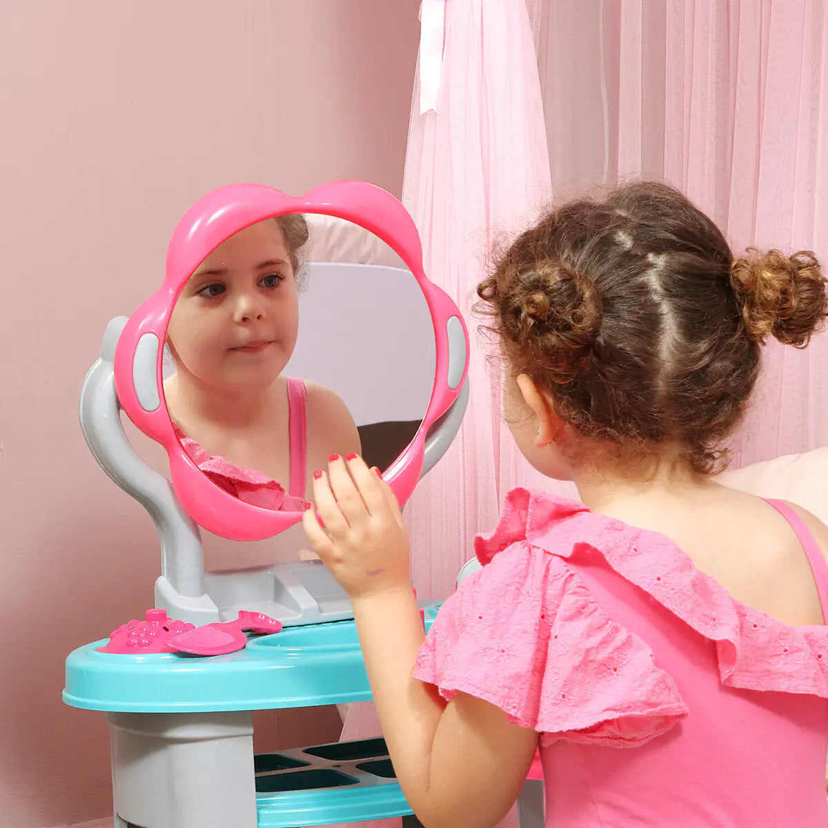 Ogi Mogi 18-Piece Beauty Playset